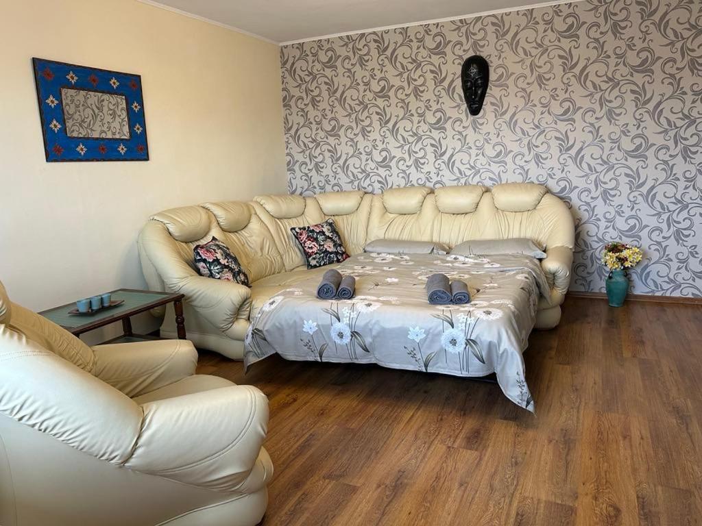 Harmony Luisa Apartment #Enjoy#Otopeni# Εξωτερικό φωτογραφία